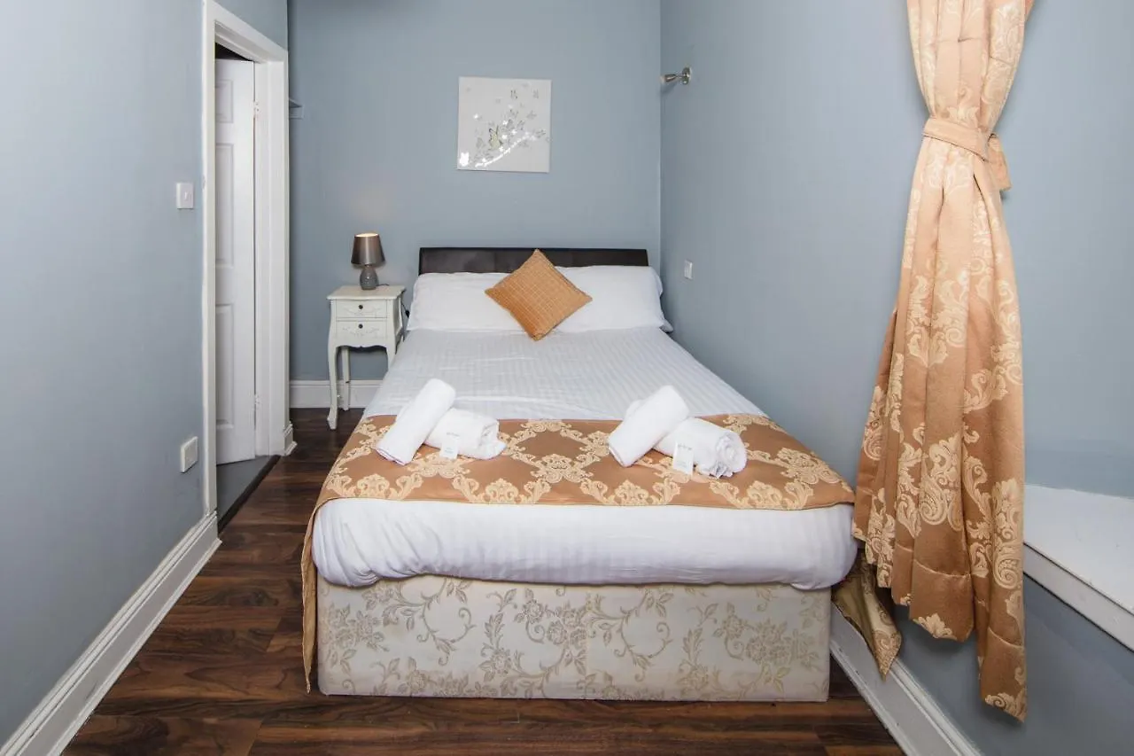 Super Central 4Bedroom Apartment At The Meadows Edinburgh 0*,  United Kingdom