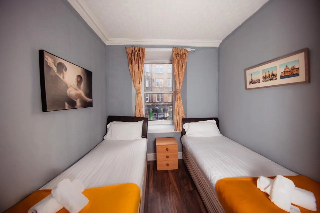 Super Central 4Bedroom Apartment At The Meadows Edinburgh
