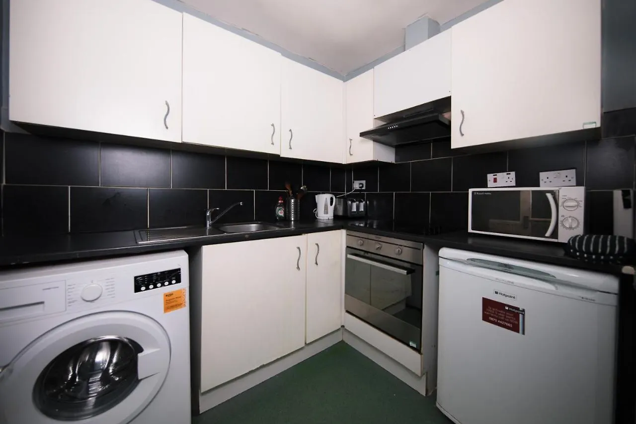 Super Central 4Bedroom Apartment At The Meadows Edinburgh